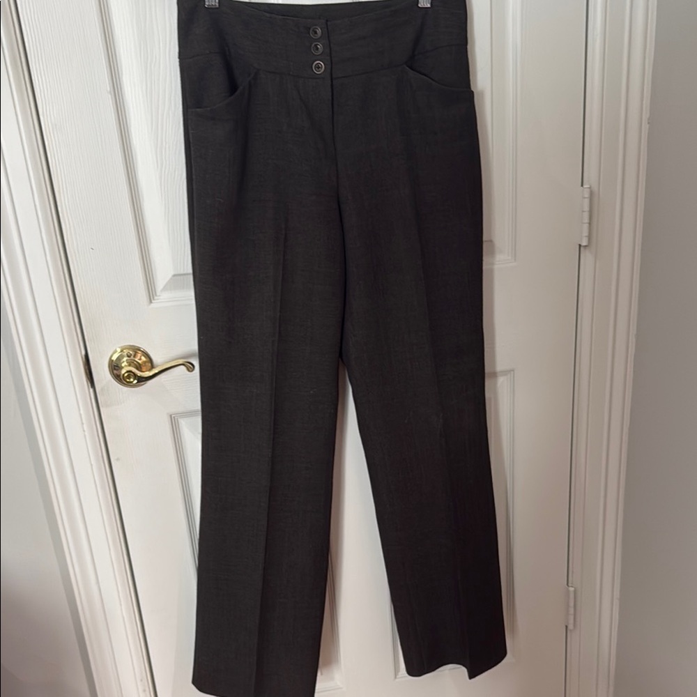 Elegant brown/Black Women's Pantsuit Tahari size 10